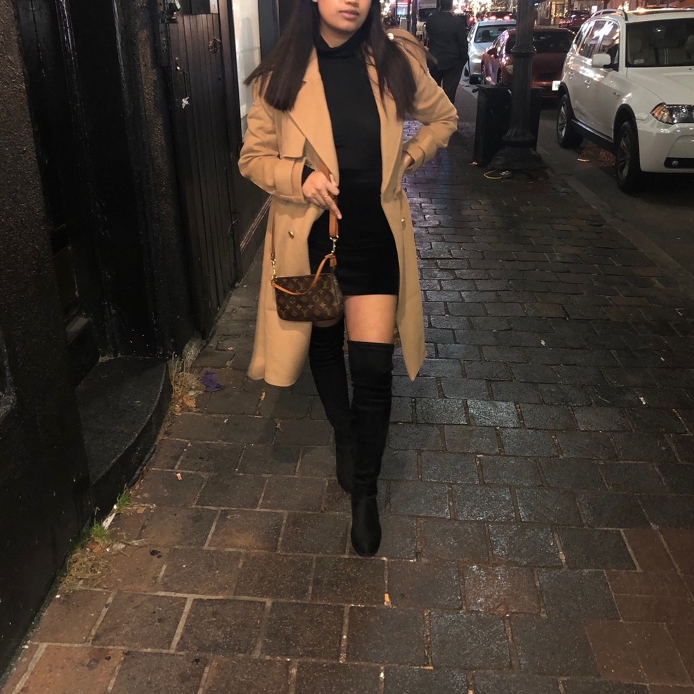 Boohoo tan trench coat